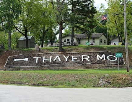 Thayer Country Club,Thayer, Missouri,  - Golf Course Photo