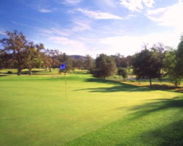 Los Robles Greens Golf Course