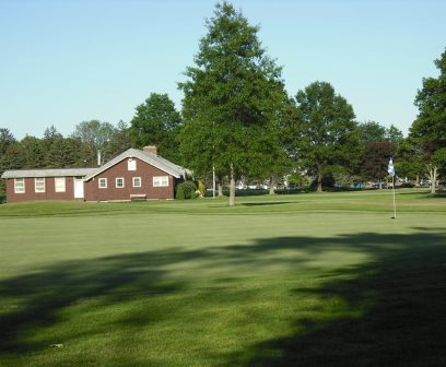 Golf Course Photo, D. W. Field Golf Course, Brockton, 02301 