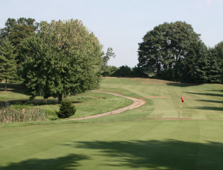 Golf Course Photo, Oak Ridge Golf Club, Feeding Hills, 01030 