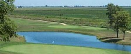 Deer Valley Country Club - 9-Hole Par 3, Deer Grove, Illinois, 61243 - Golf Course Photo