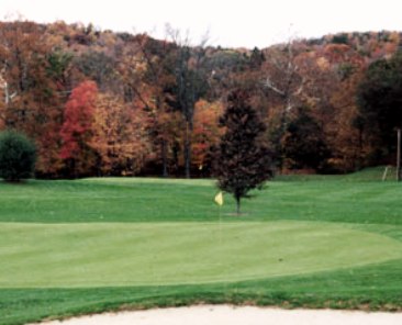 Gainfield Farms Golf Course, Southbury, Connecticut, 06488 - Golf Course Photo