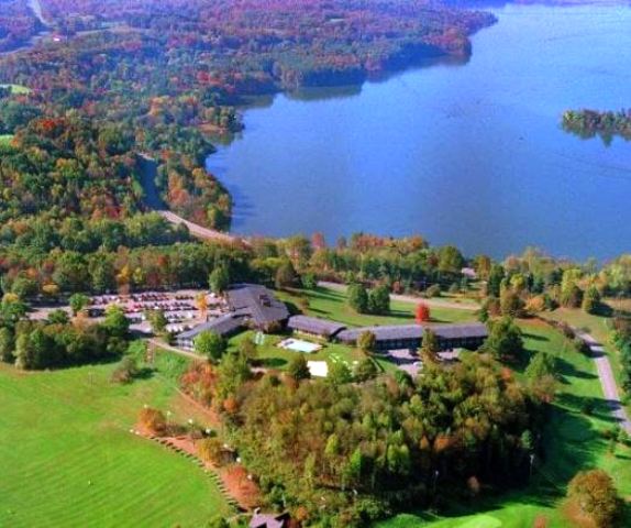 Atwood Lake Resort Golf Course, Regulation Course, CLOSED 2010, Sherrodsville, Ohio, 44675 - Golf Course Photo