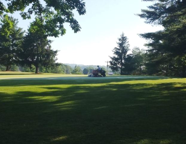 Golf Course Photo, Bays Mountain Golf Club., Church Hill, Tennessee, 37642