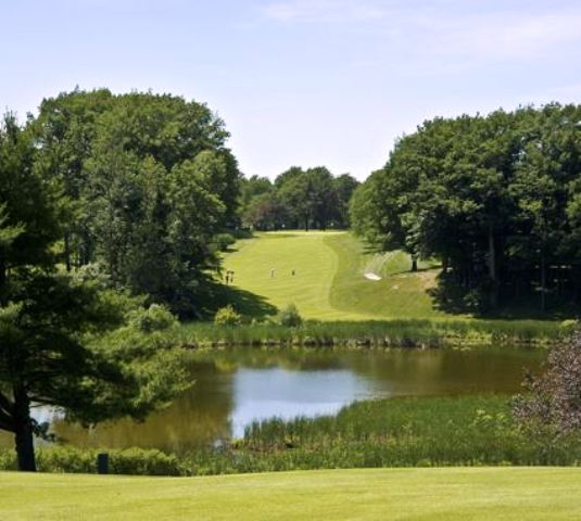 East Aurora Country Club