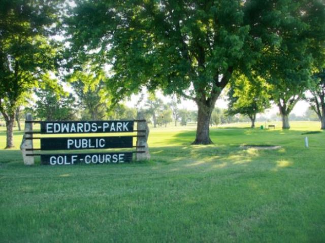 Golf Course Photo, Edwards Park Public Golf Course, Larned, 67550 