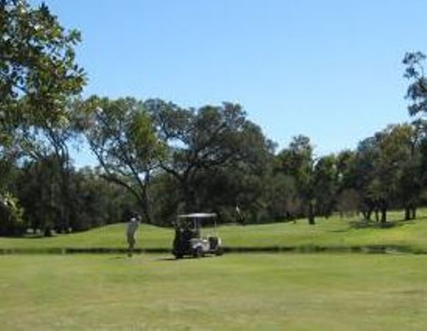 Flatonia Golf Course