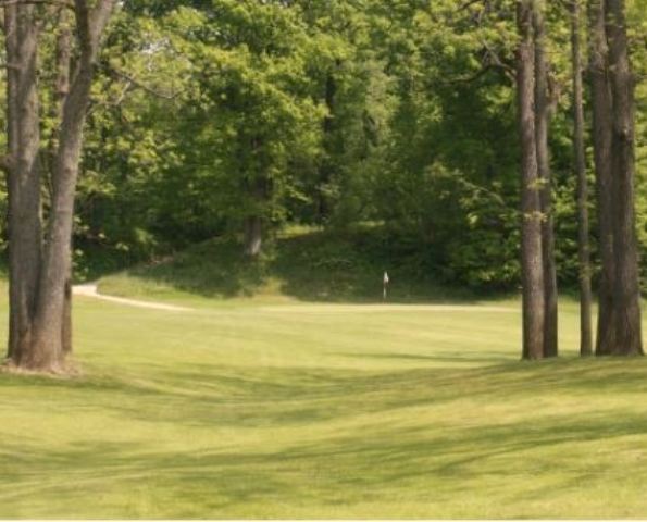 Indian Hollow Lake Golf Club