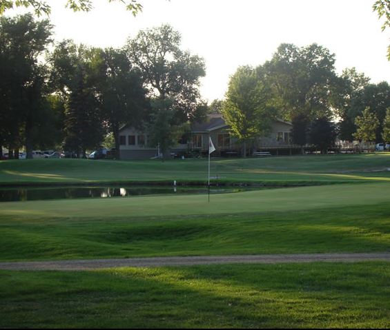 Luverne Country Club