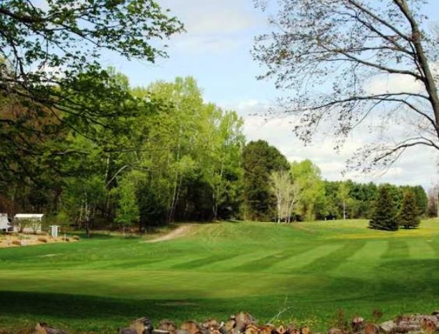 Maple River Club, Regulation Nine