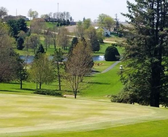 Maquoketa Country Club, Maquoketa, Iowa,  - Golf Course Photo