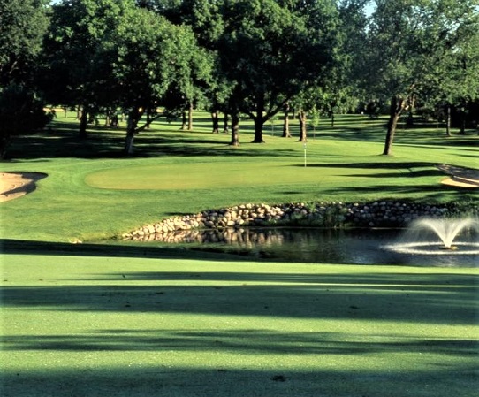 Meadowbrook Country Club