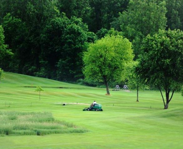 Olivet Country Club, CLOSED 2015