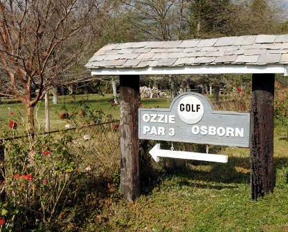 Ozzie Osborns Par 3, CLOSED 2011, Santa Paula, California, 93060 - Golf Course Photo