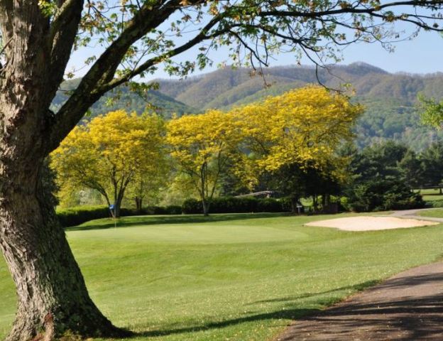 Pine Oaks Golf Club, Johnson City, Tennessee, 37604 - Golf Course Photo