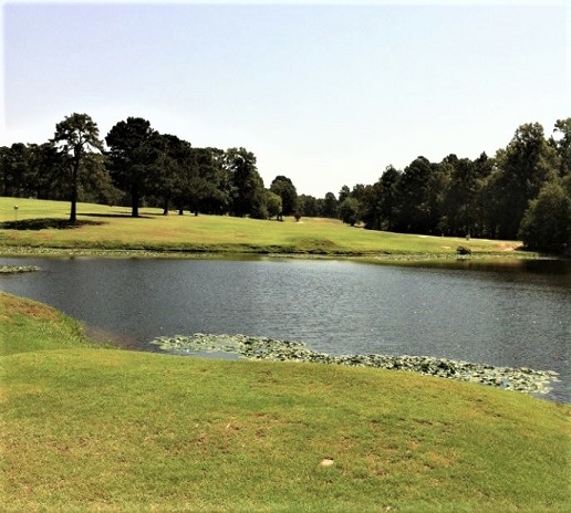 Pine Hills Country Club