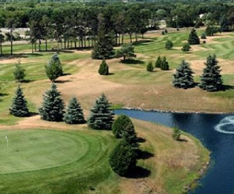 Pinewood Golf Course