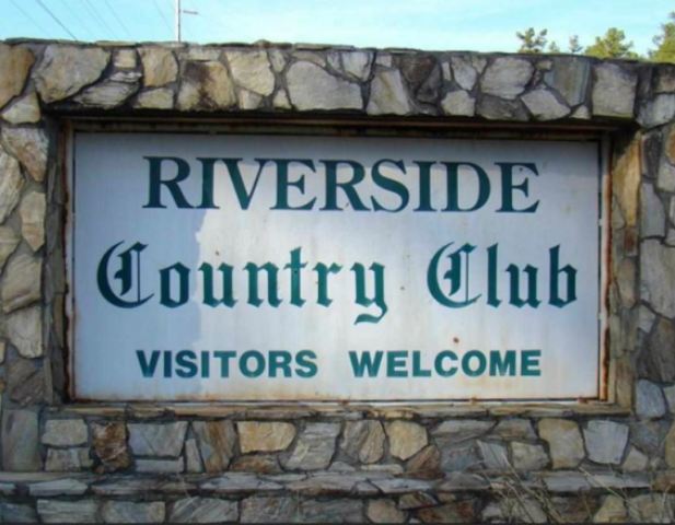 Riverside Country Club, CLOSED 2011