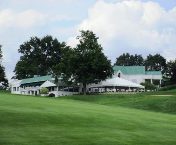 Rolling Hills Country Club, CLOSED 2015