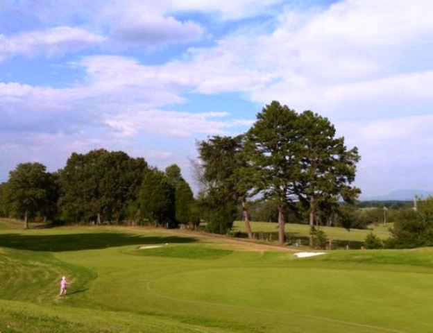 Royal Oaks Country Club, CLOSED 2018