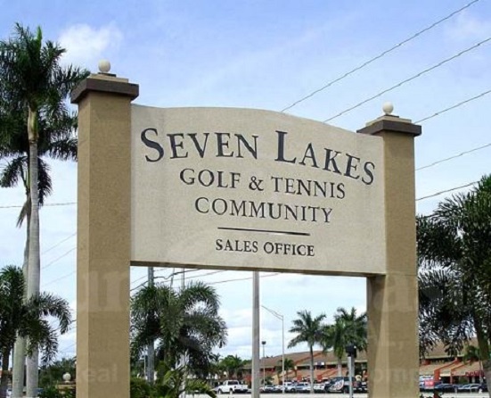 Seven Lakes Golf Course