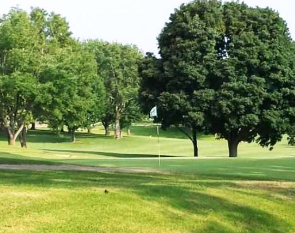 Tama-Toledo Country Club