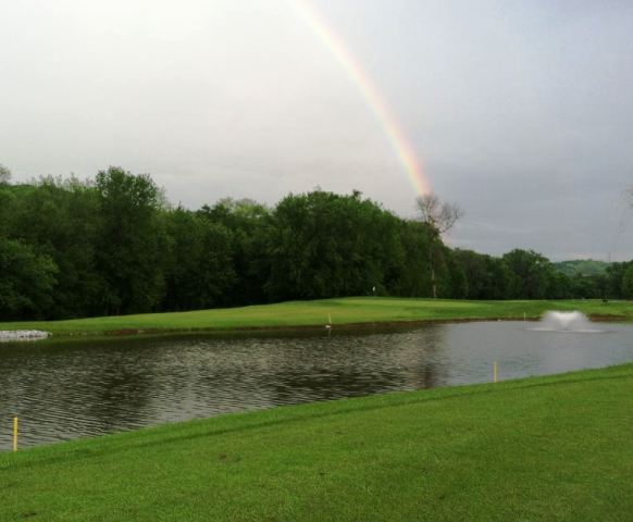 Twin Oaks Golf & Plantation Club