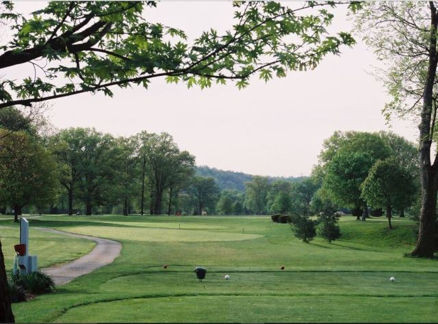 Twin Oaks Golf & Plantation Club, Covington, Kentucky, 41015 - Golf Course Photo