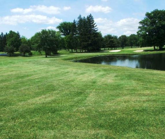 Willow Woods Golf Club, CLOSED 2014